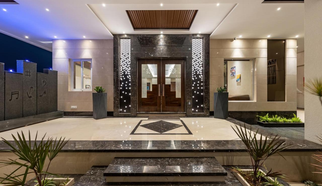 Grand Regal Hotel Chandoli Bagian luar foto