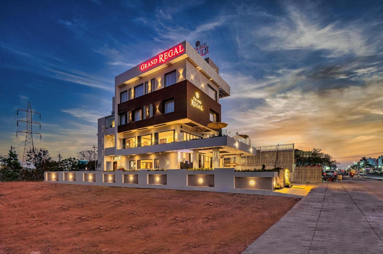 Grand Regal Hotel Chandoli Bagian luar foto