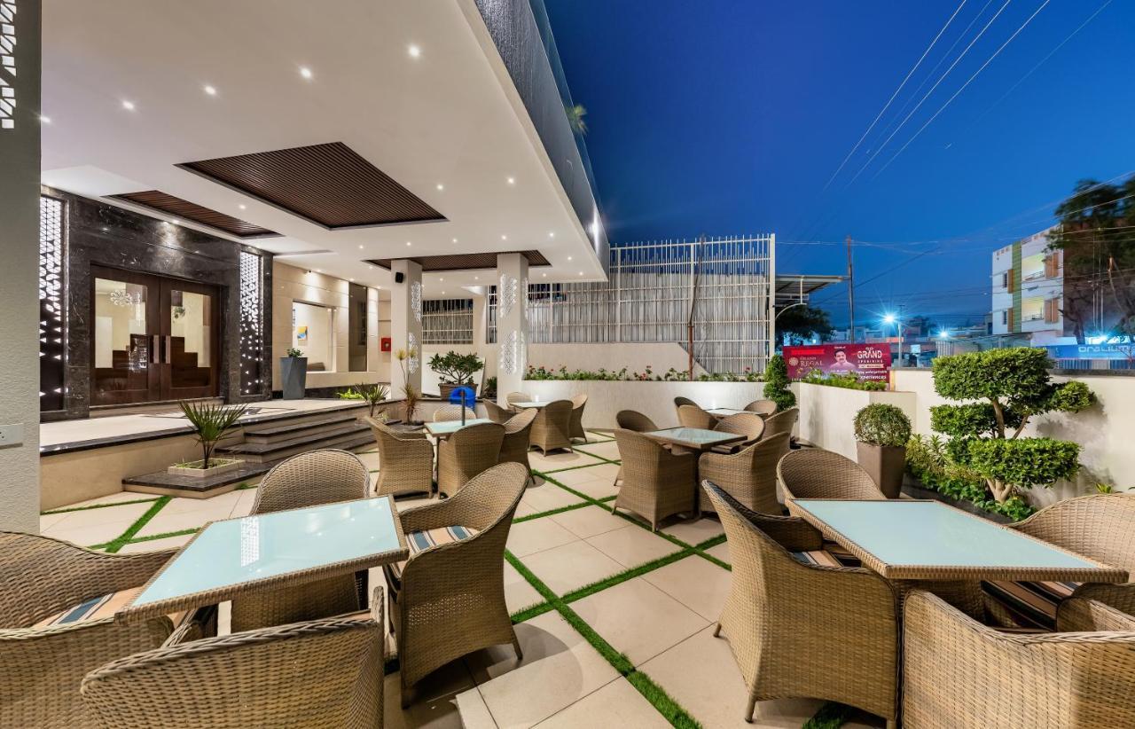 Grand Regal Hotel Chandoli Bagian luar foto