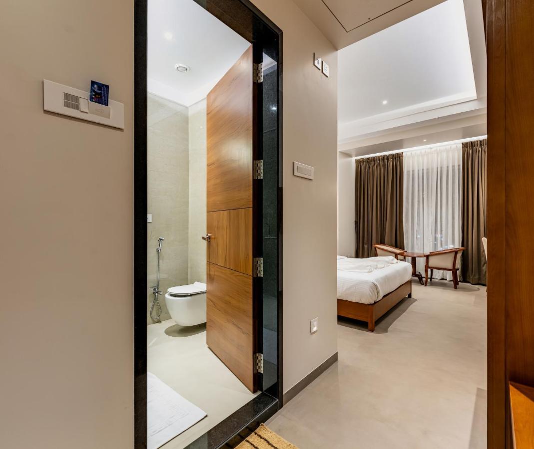 Grand Regal Hotel Chandoli Bagian luar foto